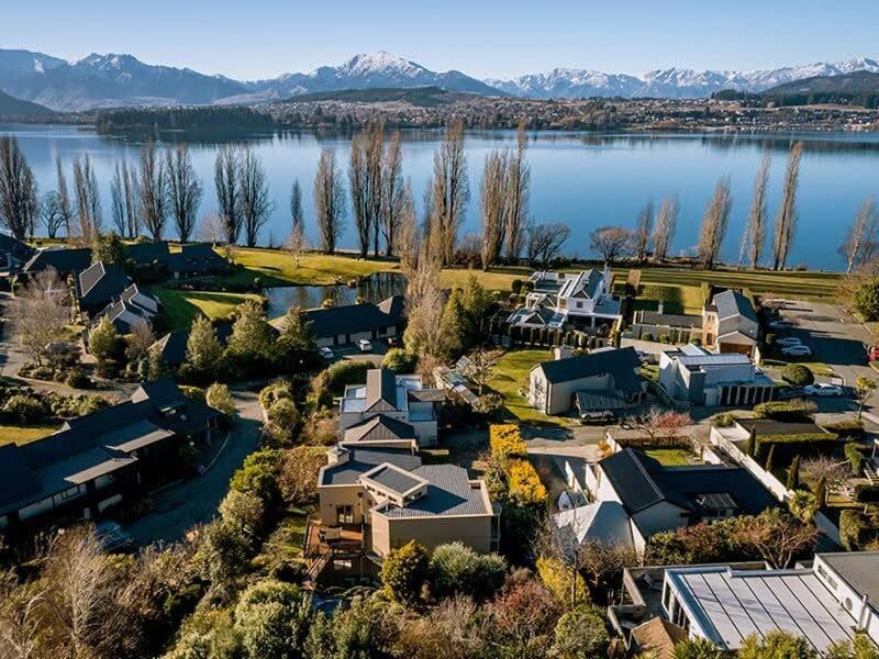 Lake View Villa Wanaka Esterno foto
