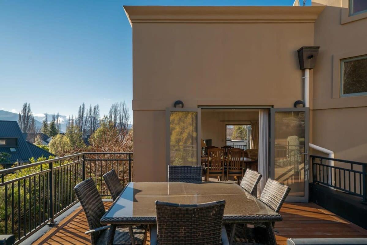 Lake View Villa Wanaka Esterno foto