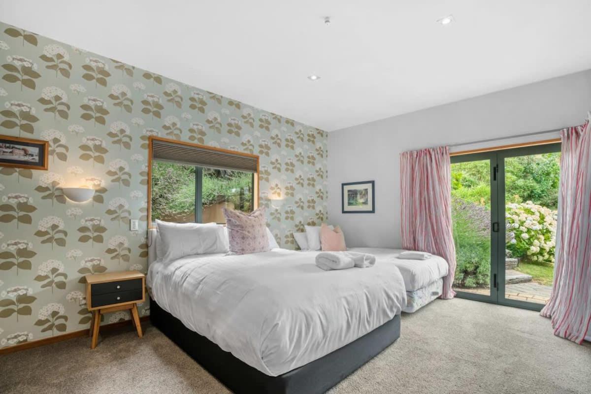 Lake View Villa Wanaka Esterno foto