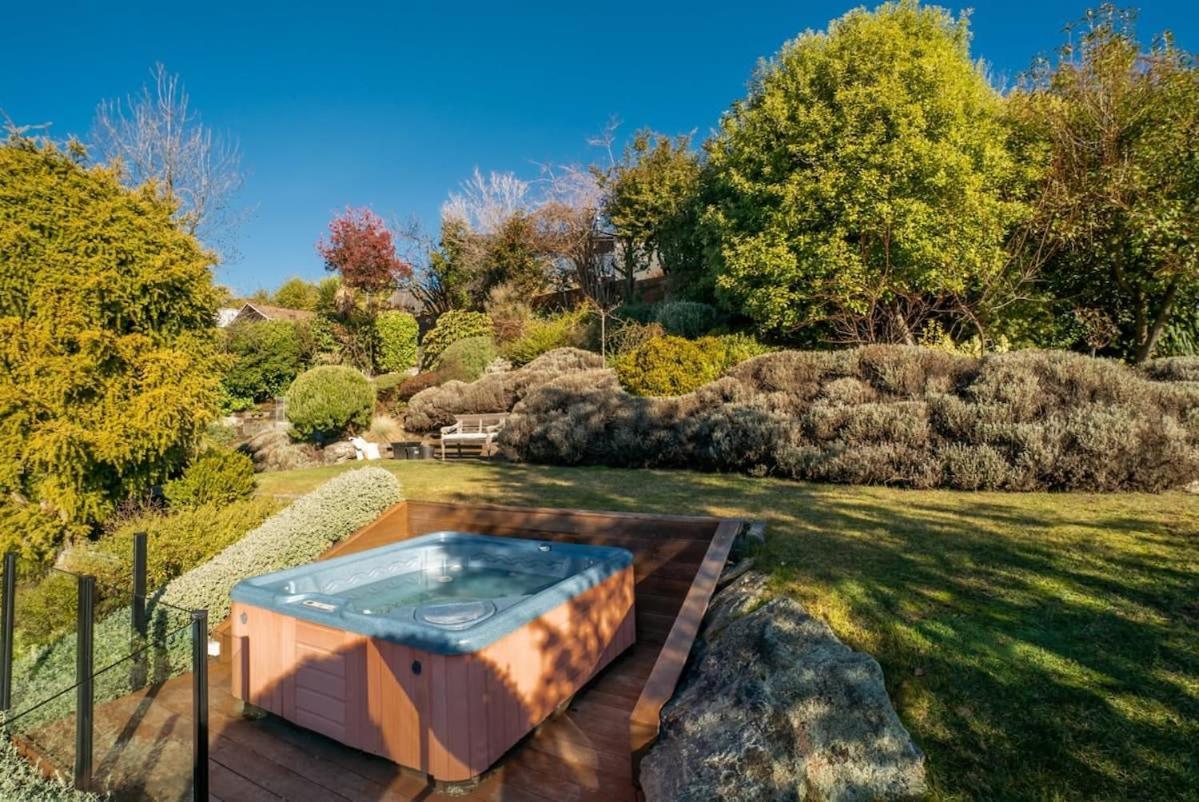 Lake View Villa Wanaka Esterno foto